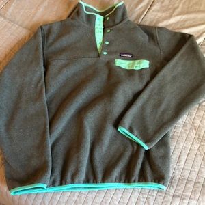 Grey and Teal Patagonia pullover